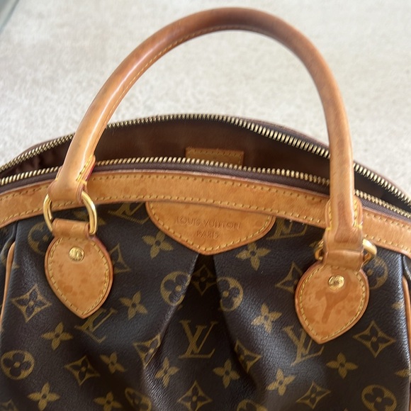 Louis Vuitton Tivoli PM  see photos. Still have box, receipt and bag protector. - Picture 8 of 15